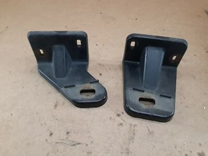 02 Land Rover Freelander Brackets ASU490090 ASU990080 - Bild 1 von 4