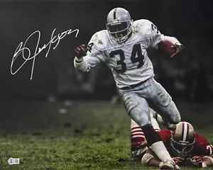 Bo Jackson Autograph Signed Los Angeles Raiders Football 16x20 Photo Beckett - Picture 1 of 3