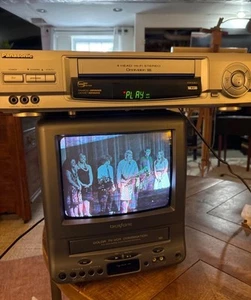 🔥Panasonic VCR VHS PV-V4621 Blue Line Omnivision 4-Head Gray NO REMOTE Tested! - Picture 1 of 9