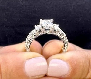 PRINCESS DIAMOND ENGAGEMENT RING IGI CERTIFIED 14K SOLID WHITE GOLD 1.60ct F VS2 - Picture 1 of 13