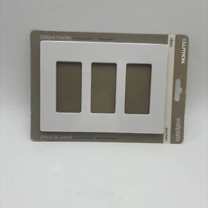 Lutron Claro Wandplatte Hochglanz weiß 3 Gang CW-3-WH ohne sichtbare Schrauben Abdeckung - Bild 1 von 4