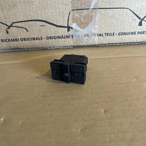 VW GOLF MK3 MK 3 FRONT DASH MOUNTED REAR WINDOW SWITCHES 1H0959855A 1H0 959 855A - Picture 1 of 4