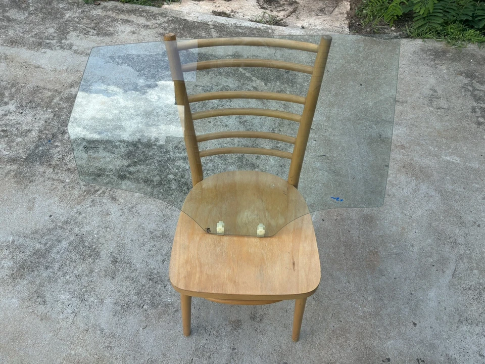 Vidrio ventana puerta trasera derecha pasajero hatchback 4P Hyundai Accent 2012-2017 Foto 1 de 1