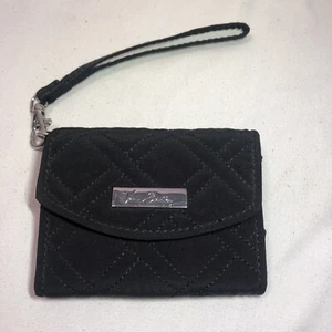 Vera Bradley Black Quilted Small Wallet 6 Pockets Snap Zip ID EUC Wrist strap - Picture 1 of 7