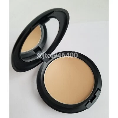 Mac Studio Fix Powder Plus Foundation NC40 / ORIGINAL FORMULA Discontinued - Image 1 of 4