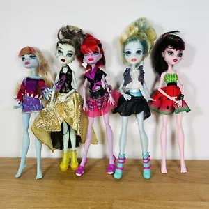 Monster High Bundle Mattel Lagoona Blue Frankie Stein Operetta Draculaura 2008+ - Picture 1 of 10