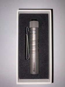 Olight I5T EOS Ti Titan Taschenlampe Limited Edition NEU - Bild 1 von 3