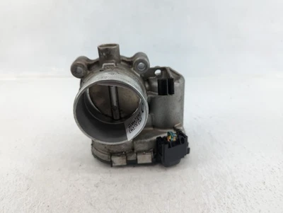 Land Rover Range Rover Evoque 2012-2013 carrocería del acelerador A7N3Z Foto 1 de 4