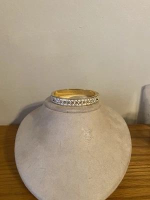 Pulsera Vince Camuto Tachonada Tonificada Oro Y Blanco Foto 1 de 4