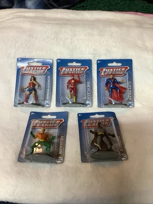 DC Comics Liga de la Justicia Micro Colecciones Mini Figuras Conjunto de 5 Nuevo Antiguo Stock Foto 1 de 2