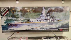 Nave militare incrociatore Tedesco Admiral Graf Spee modello Academy 1-350 14103 - Foto 1 di 2