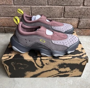oakley factory x brain dead team flesh sandal mens US 9 Rose Taupe - Picture 1 of 10