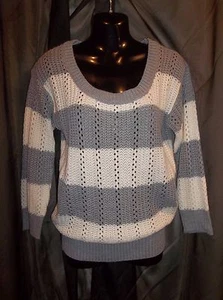 ARIZONA Long sleeve Knit SWEATER Top Jr. Women's Size MEDIUM - Picture 1 of 6
