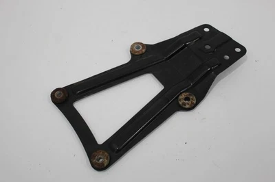 VW Phaeton 3D D1 Gearbox Transmission Oil Cooler Mounting Bracket 3D0317827T - Image 1 of 4