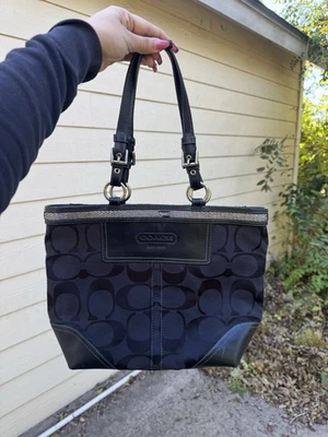 Bolso de hombro Coach vintage negro Foto 1 de 4