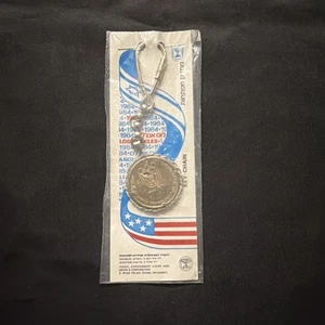 Portachiavi Giochi Olimpici di Los Angeles 1984 medaglia Stato Israele 30mm rame nichel😍 - Foto 1 di 6