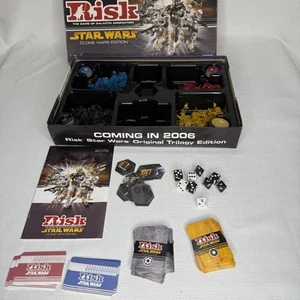 Star Wars Risk Clone Wars Edition by Parker Brothers 2005 MISSING 1 Die - Picture 1 of 14