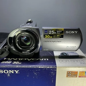 Sony Handycam DCR-SR62 30GB HHD Camcorder 25x optical zoom - Box - Picture 1 of 13