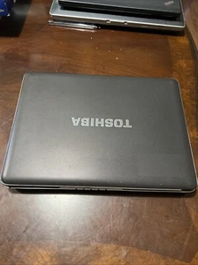 Toshiba Portage M900 Intel Core I5 2401MHz Laptop  - Picture 1 of 8