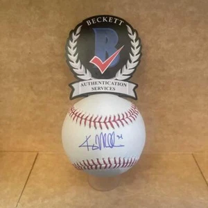 KRIS MEDLEN ATLANTA BRAVES SIGNED AUTO M.L. BASEBALL BECKETT AUTHENTICATED - Picture 1 of 3