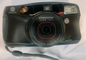 Minolta Freedom Zoom 70EX 35mm Point & Shoot Film Camera - Picture 1 of 6