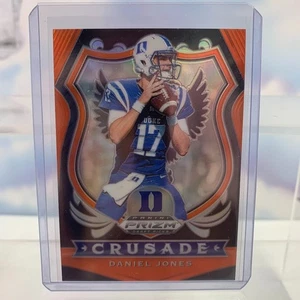 2020 Panini Prizm Draft Picks Football Daniel Jones Crusade Orange Prizm #35 - Picture 1 of 2