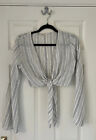 White HOLLISTER  blouse SHIRT top striped Size M casual crop Cropped COTTON Tie