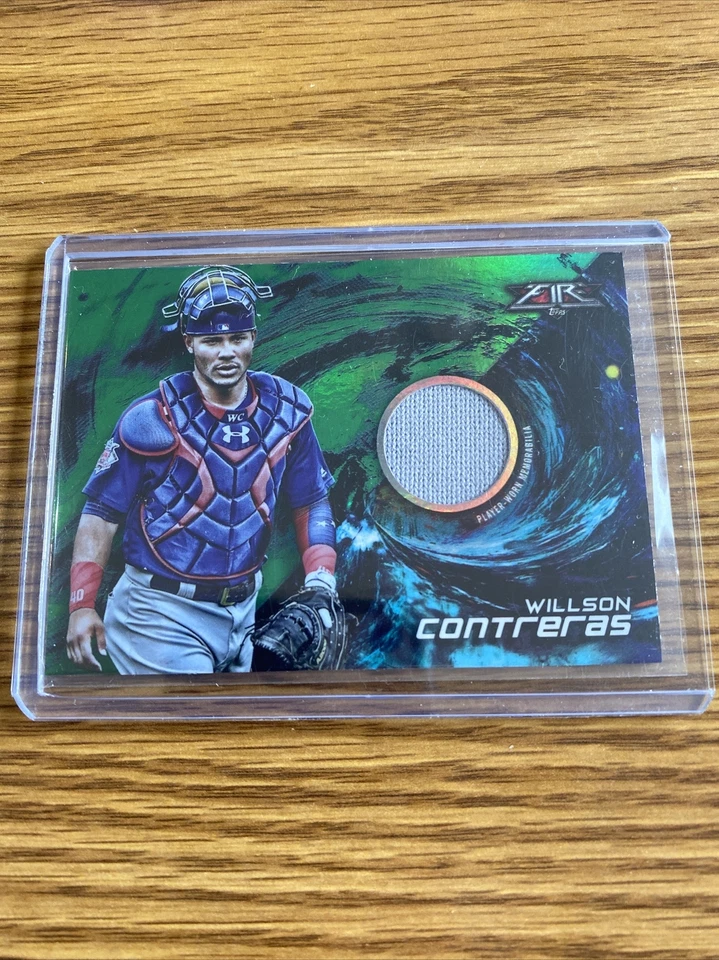 2018 Topps Fire Relics Green Willson Contreras Chicago Cubs #FR-WC 41/75 A17 - Image 1 of 2