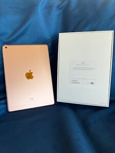 Apple iPad 6th Gen. 32GB, Wi-Fi, 9.7in - Gold