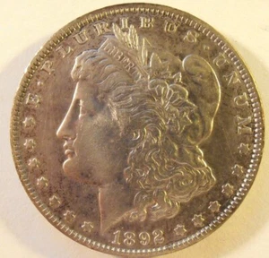 Dólar de plata Morgan 1892 P, baja acuñación (92PEW2) - Imagen 1 de 4