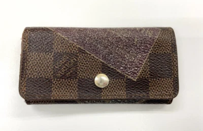 LOUIS VUITTON Damier Label Collection Multiclés 4 Key Case N63082 Ebene Brown - Image 1 of 4