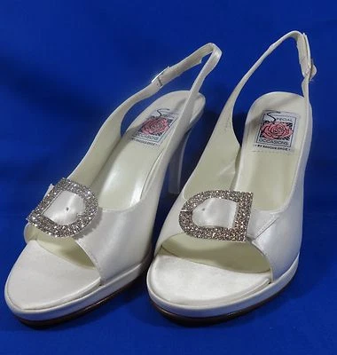 NEW Special Occasions by Saugus Shoe COCO 33075B 5.5B White Silk Platform - Image 1 of 4