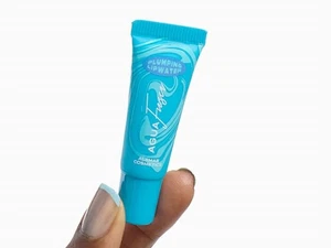 Alamar Cosmetics Mini Plumping Lip Water in Agua Fresca 5ml - Picture 1 of 1