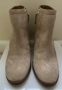NEW Tory Burch Women’s Sofia Boot Size 6 Sand Suede Block Heel Gold Logo - Picture 1 of 14