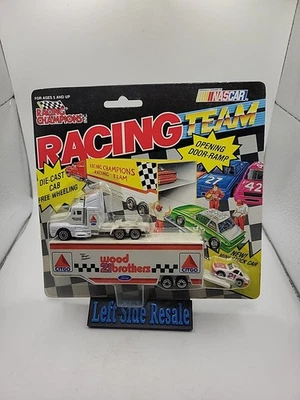 Racing Champions 1:144 Wood Brothers #21 Stock Car y cabina/remolque Racing NUEVO EN CAJA Foto 1 de 4