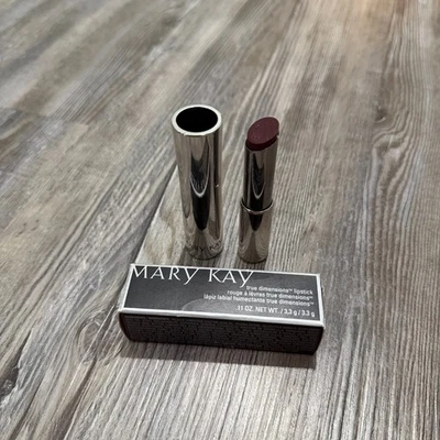 Mary Kay Berry a La Mode 059680 True Dimensions Lipstick  .11 oz BNIB - Image 1 of 2