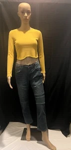 Truss Long Sleeve Youth 14 - GENTLY USED - FREE SHIPPING! - Picture 1 of 2