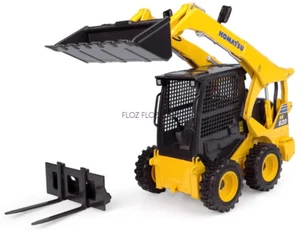 1:25 for Universal Hobbies for Komatsu SK820-8 Wheel loader Limited Edition - Picture 1 of 11