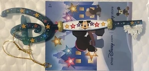 Disney Store 2020 Holiday Christmas Collectible Key From Our Family to Yours New - Picture 1 of 2