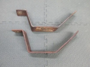 Cadillac 1956 parachoques delantero soportes de montaje soportes - Imagen 1 de 6