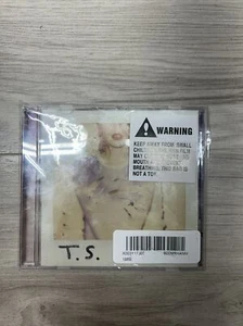 TAYLOR SWIFT 1989 NEW CD SEALED WITH PICTURES - Picture 1 of 2