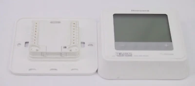 Honeywell Home Pro Series ~ TH6210U2001 Programmable Thermostat Heating Cooling - Image 1 of 2