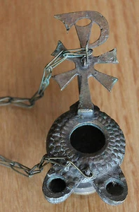 small religious bronze oil lamp - Picture 1 of 6