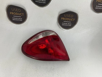 AFTERMARKET | 2001-2003 Dodge Grand Caravan Halogen Inner Tail Light (Driver) Foto 1 de 4