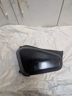 Honda CM185T 185 1979 Twinstar cubierta lateral izquierda 1978-1982 Honda CM185T y CM200 Foto 1 de 4