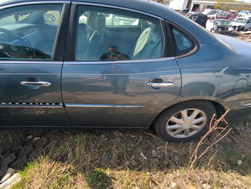 2005-2009 Buick Lacrosse Driver Rear Door Window Oem Q9X14 - Изображение 1 из 1