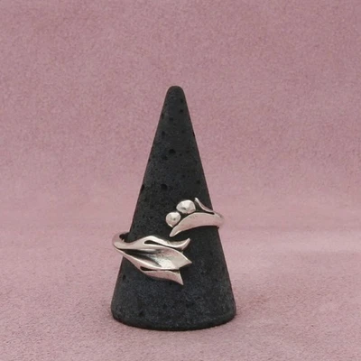 avon sterling silver vintage tulip flower bypass adjustable ring size 11.5 - Image 1 of 3