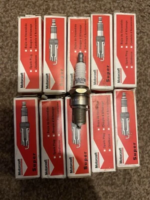 MOTORCRAFT IGNITION SPARK PLUG AGS22C - 1105633 (single Plug) - Image 1 of 4