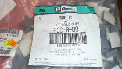 25 PIEZAS PANDUIT FCC-A-D8 Montaje de Cable y Accesorios Ancho CLIP DE CABLE PLANO Gris Foto 1 de 4