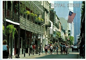 Royal Street French Quarter New Orleans Louisiana Postcard - Picture 1 of 2